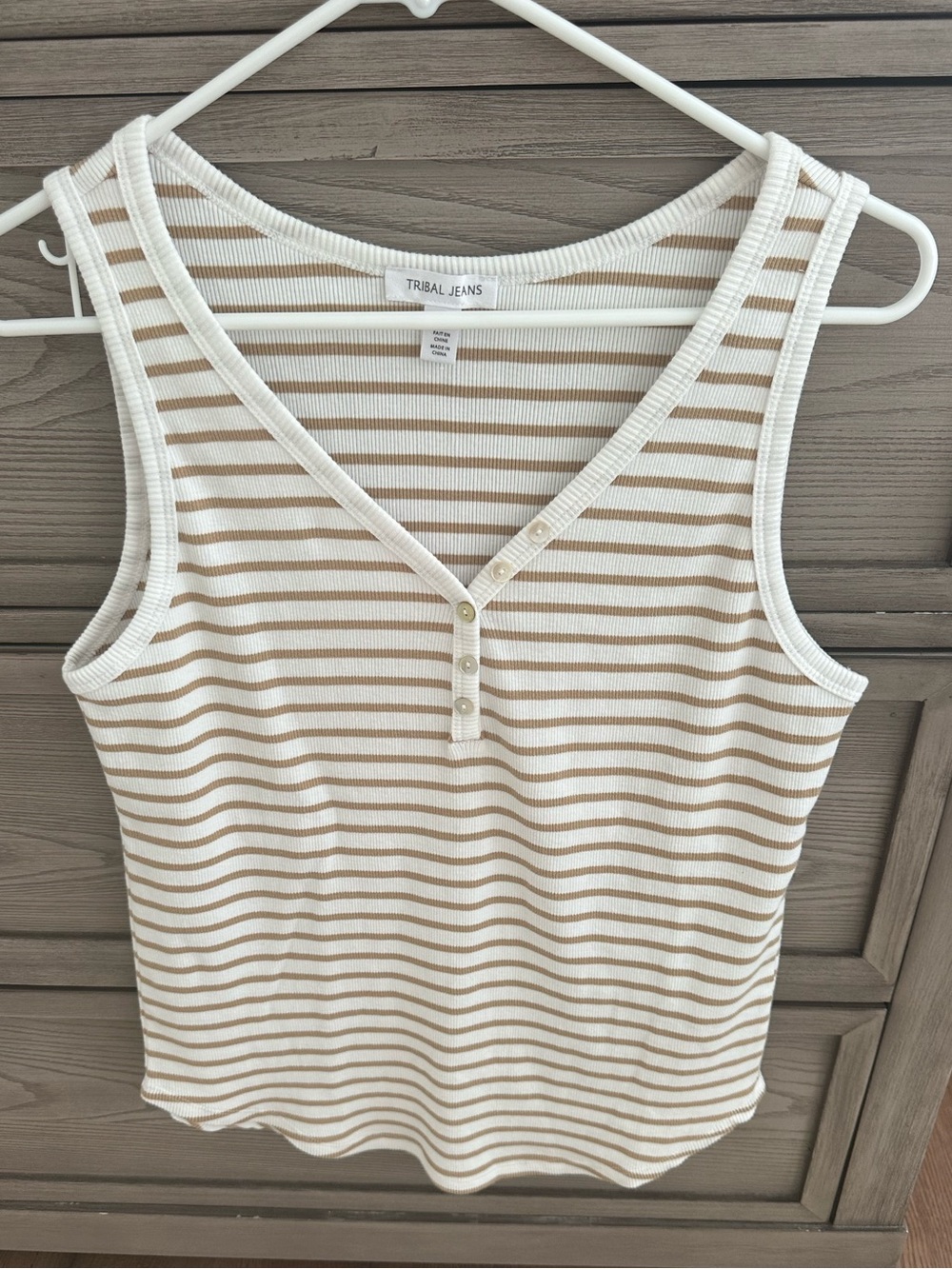 Tribal Jeans Cream & Tan Striped Ribbed V-Neck Tank Size S